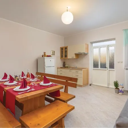 בית נופש Beautiful In With Kitchen *